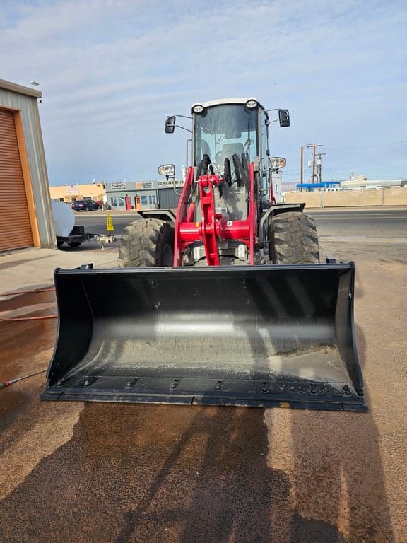 Takeuchi 1.4 Yard Front End Loader