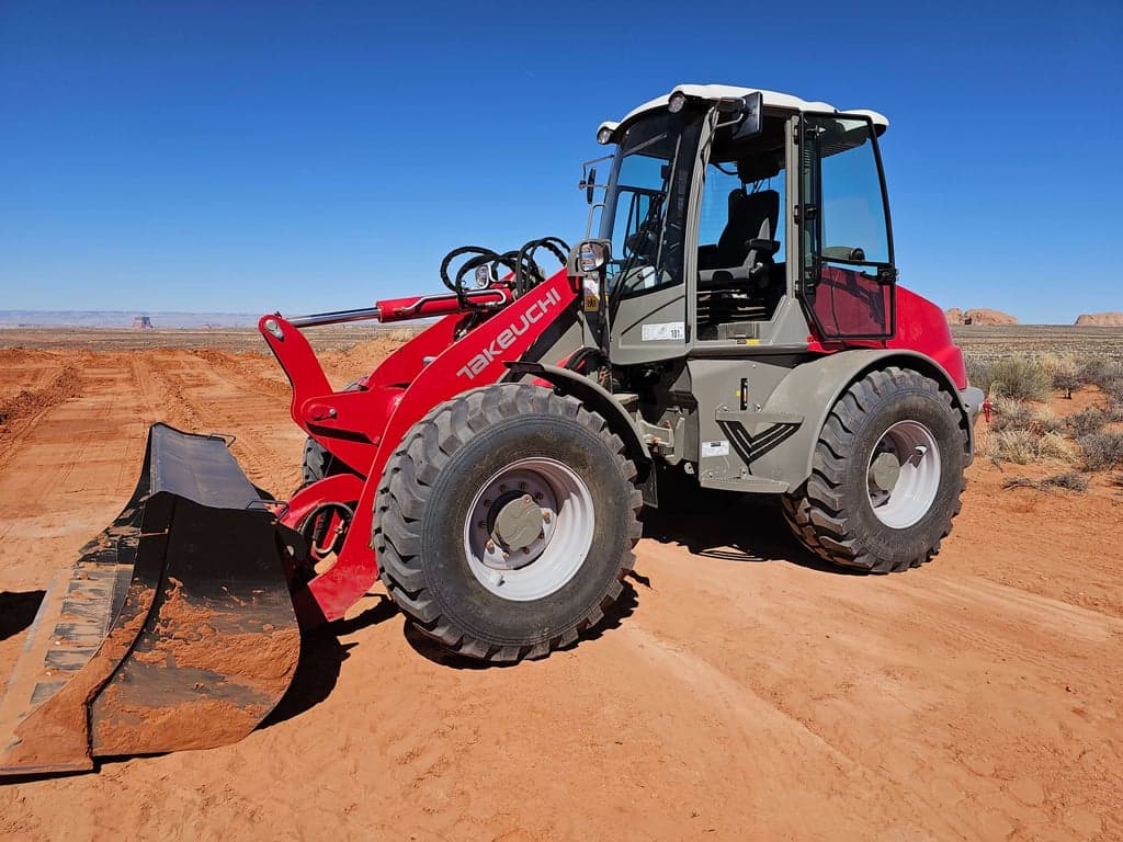 Takeuchi 1.4 Yard Front End Loader
