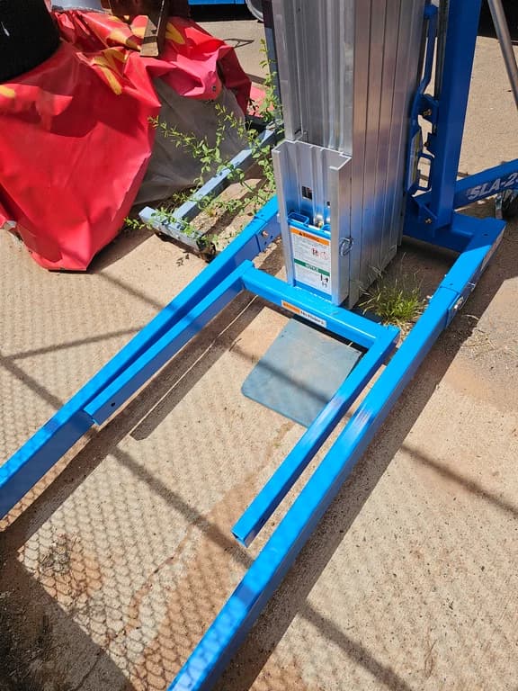 Genie Superlift Advantage 25 Material Handler