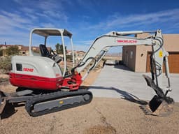 Takeuchi TB240 8k Mini Excavator w/Thumb Takeuchi TB240 8k Mini Excavator w/Thumb