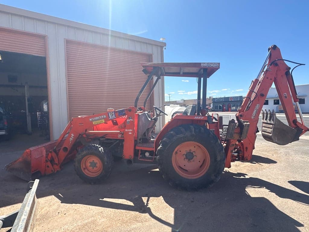 Kubota L48