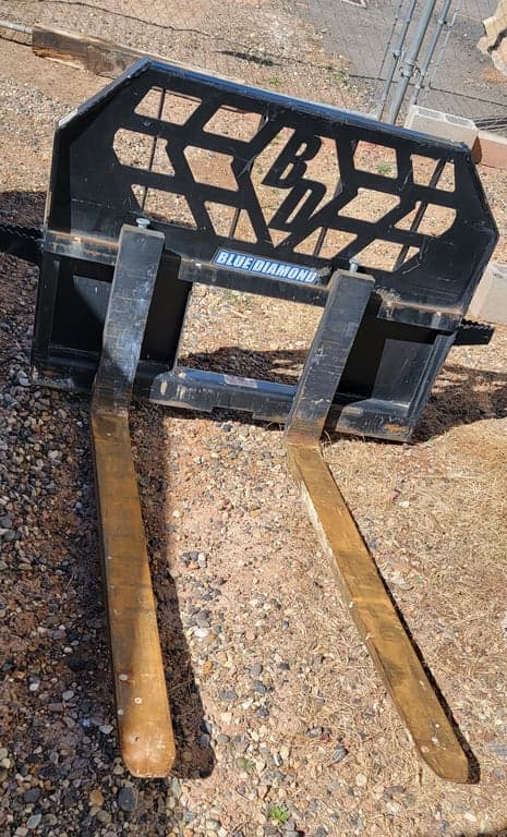 Track Loader Fork frame and forks Track Loader Fork frame and forks