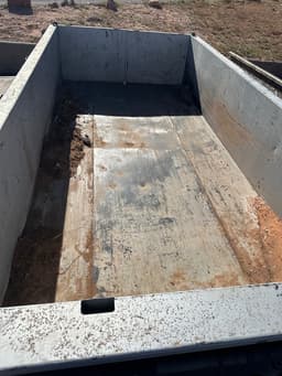 14' Dump Trailer 14' Dump Trailer